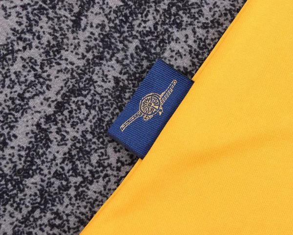 Retro Kid Size Arsenal FC 1997-1999 away game - Image 8